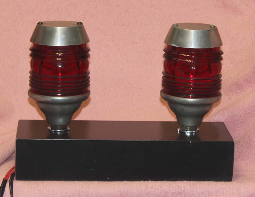 Vintage - Antique Emergency Police & Fire Department Lights At dcaptain.com